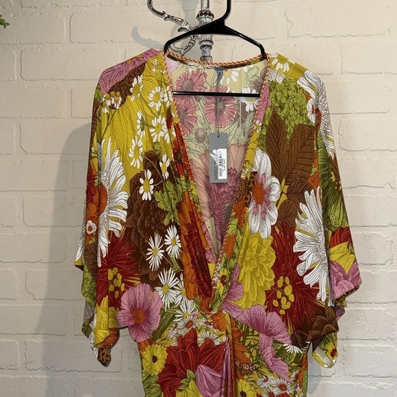 Blank dress BL^nk Floral Faux Wrap Areena Midi NWT Size Small NEW - Picture 5 of 8